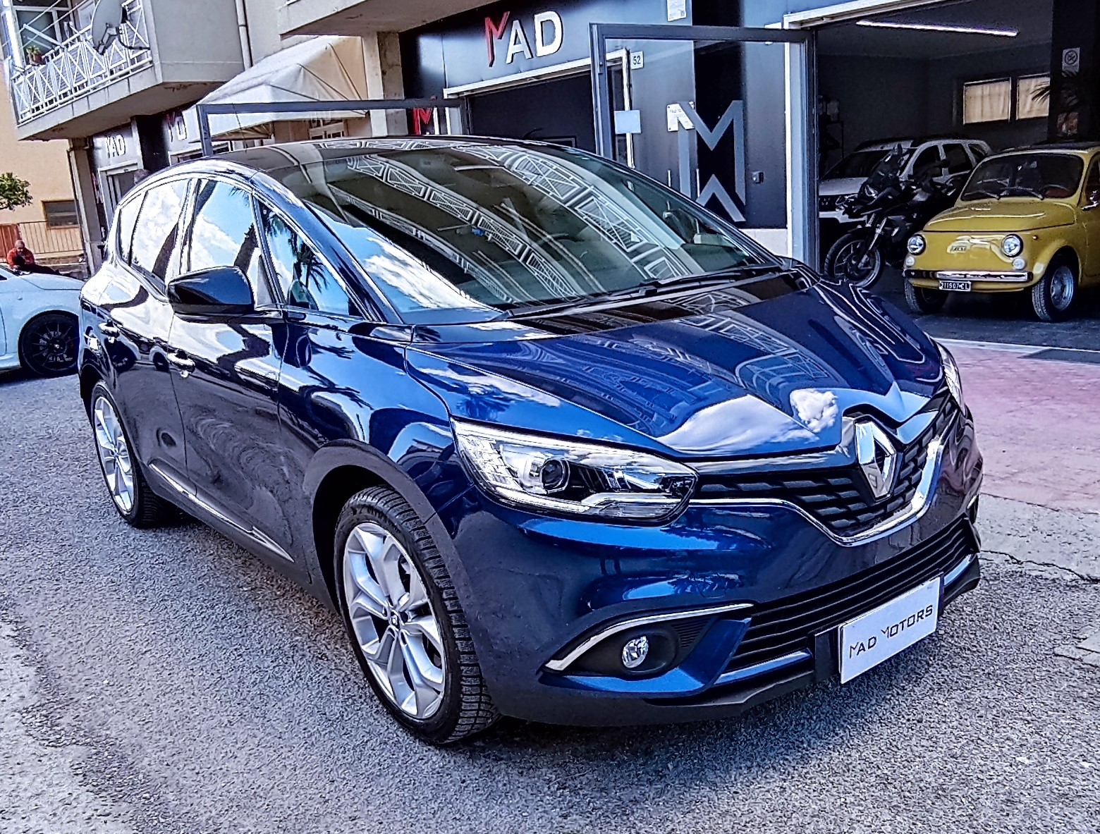 Renault Scenic DCi 8V 110 CV Energy Intens GRIGIO METALLIZATO IVA