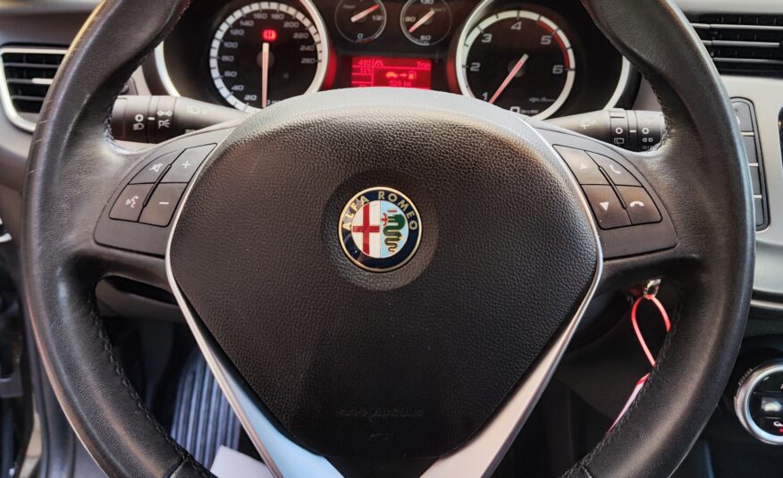 Alfa Romeo Giulietta 1.6 105 CV ANNO 2015