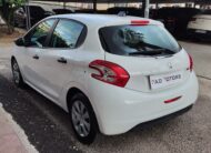 Peugeot 208 1.2 82 CV NEO 2013