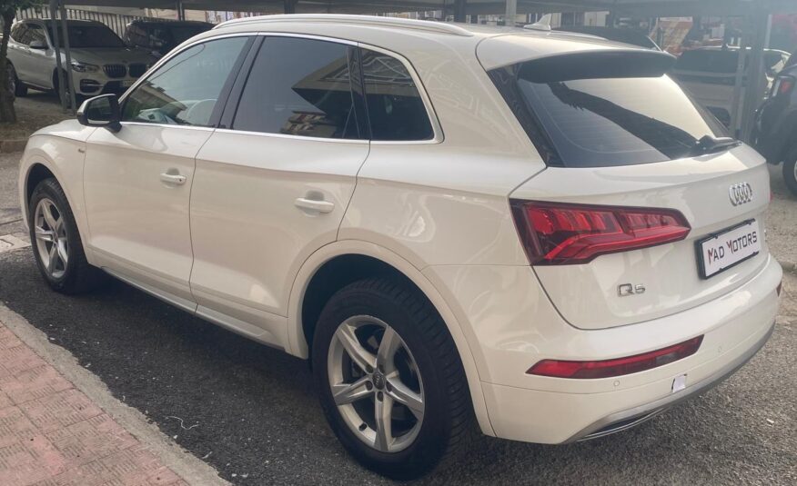 Audi Q5 2.0 TDI quattro S tronic S-Line 2017