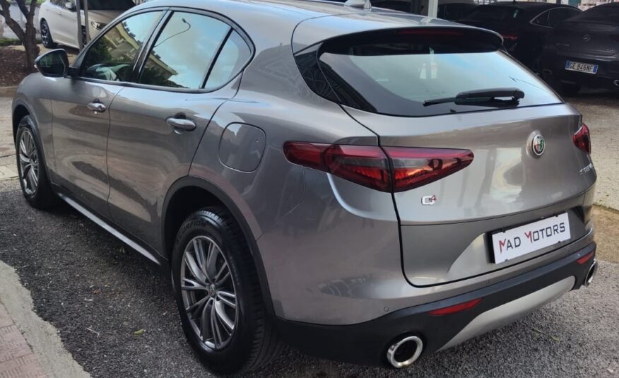 Alfa Romeo Stelvio 2.2 Turbodiesel 210 CV AT8 Q4 Executive 2018